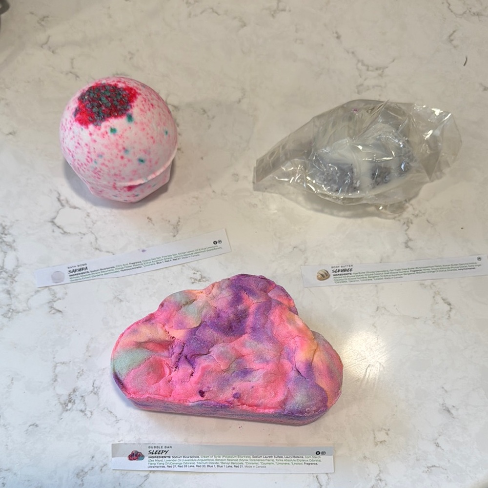 Lush Bath Soak & Bubbles Set - Pink and Purple